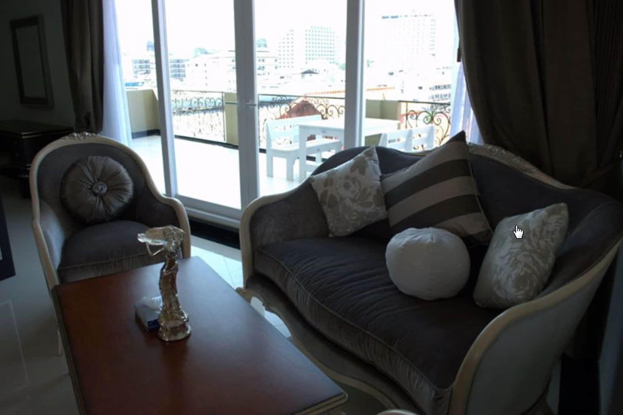 Lk Royal Wing Hotel Pattaya Luaran gambar